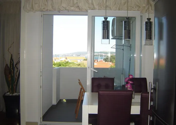 Natasha Биоград-на-Мору