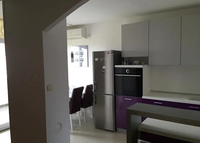 Natasha * Biograd Na Moru